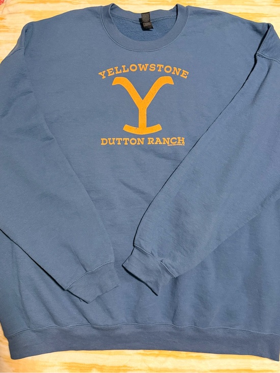 Gildan Other - Yellowstone Dutton Ranch Unisex Crewneck Sweatshirt 3XL